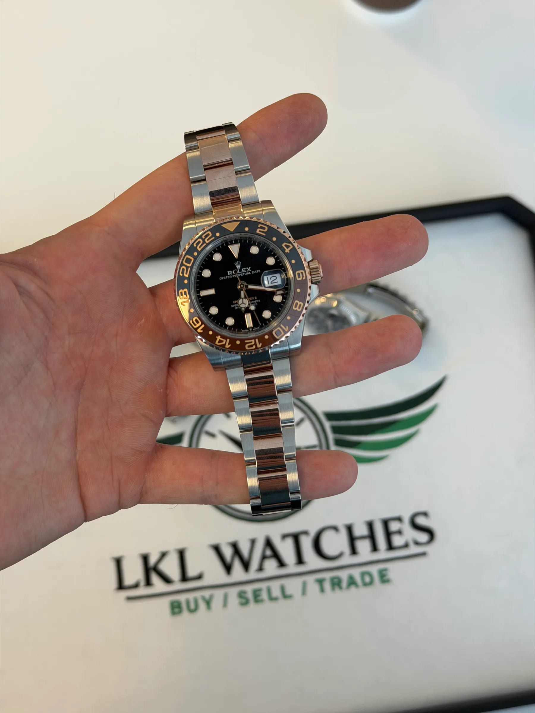 Rolex GMT Master II (Rootbeer) 126711chnr