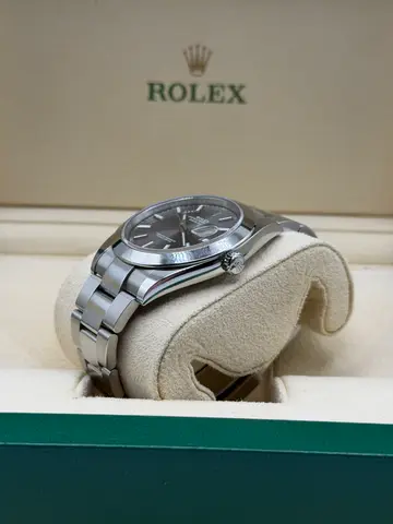Rolex Datejust 41 (2023) view 4