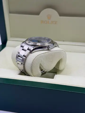 Rolex Datejust II view 4