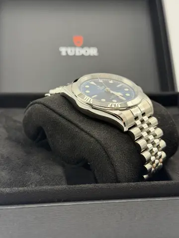 Tudor Blackbay one view 5