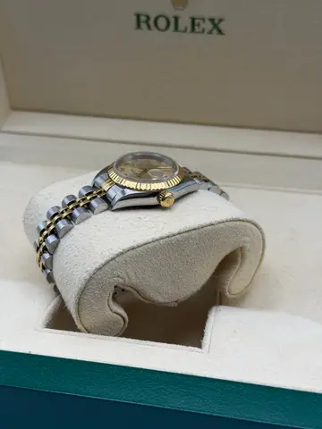 Rolex Datejust 26mm 69173 view 3